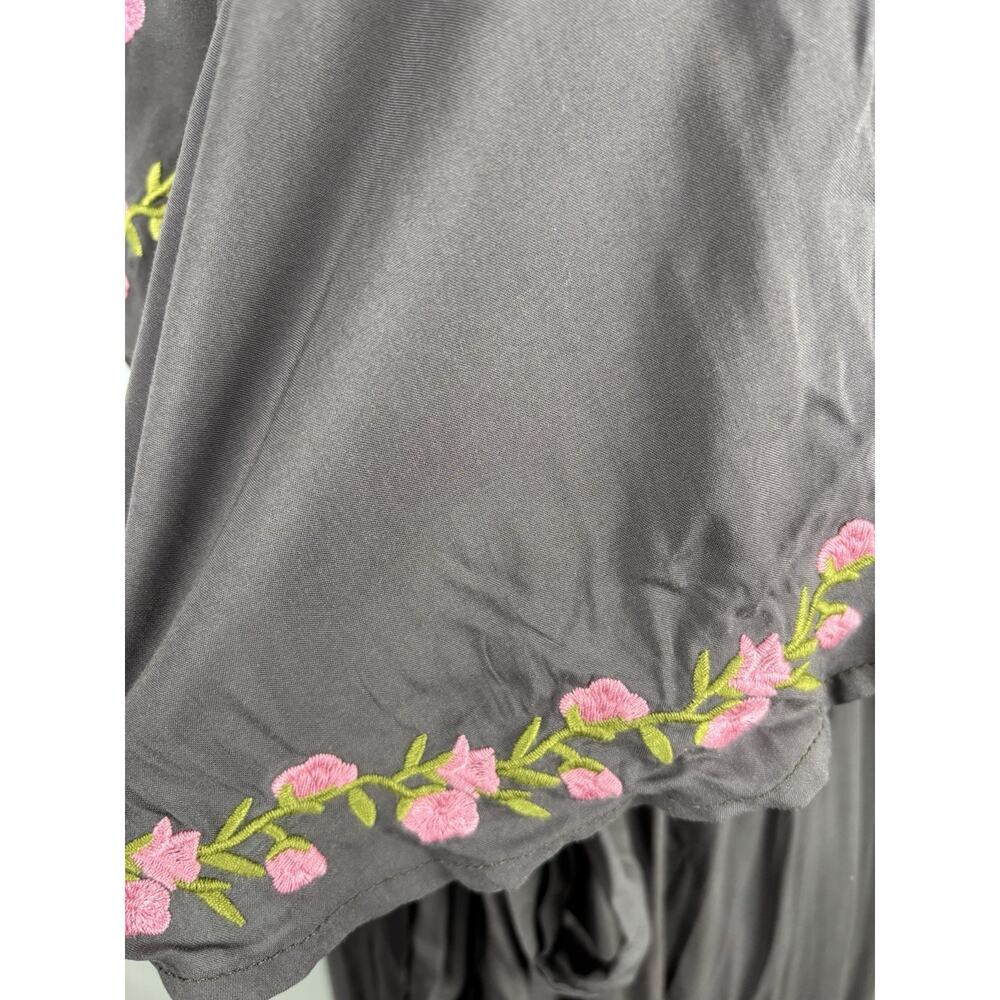 Jodifl Hi Low Embroidered Charcoal Flowy Boho Dress 1x New Faux‎ Wrap Floral - Picture 10 of 11